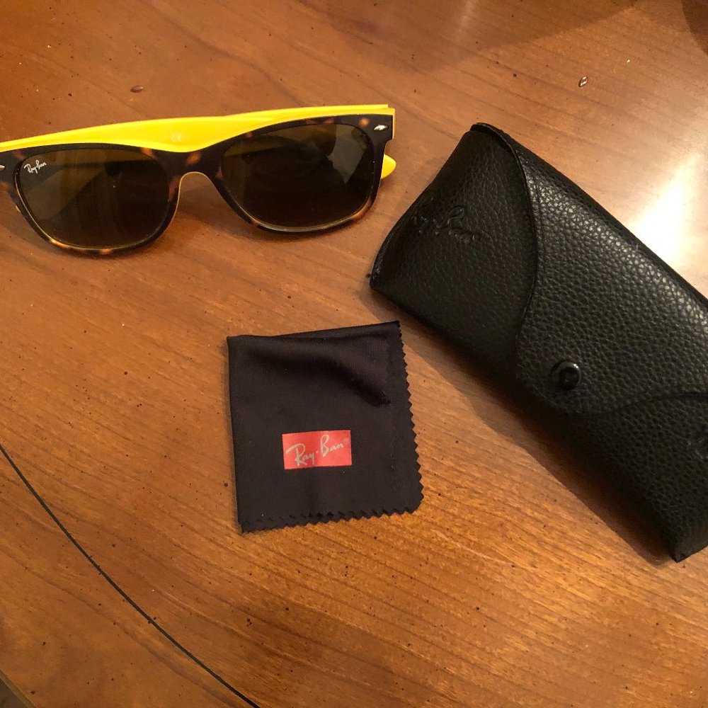 Ray Ban Yellow Tortoise Shell Wayfarer Sunglasses
